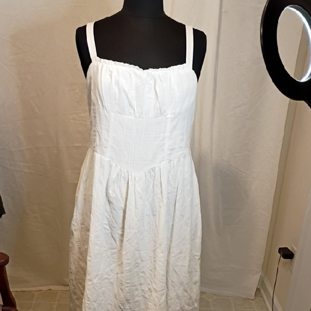 Wild Fable Strapless Dress in Cream